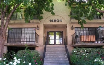 Building Photo - 14604 Gault St