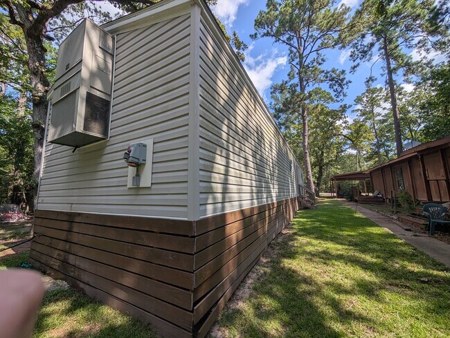 Building Photo - 1274 Cardinal Ln