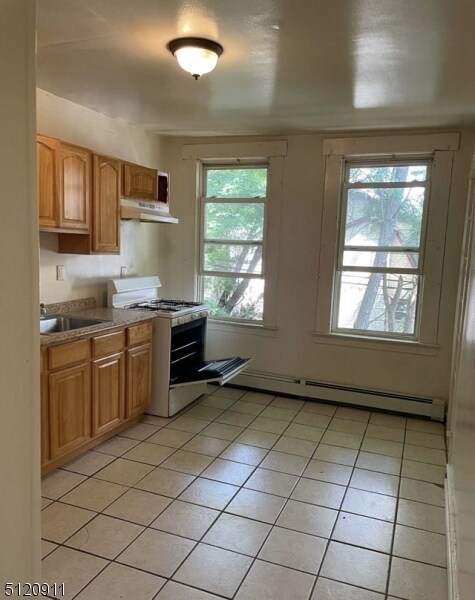 Building Photo - 262 Amherst St