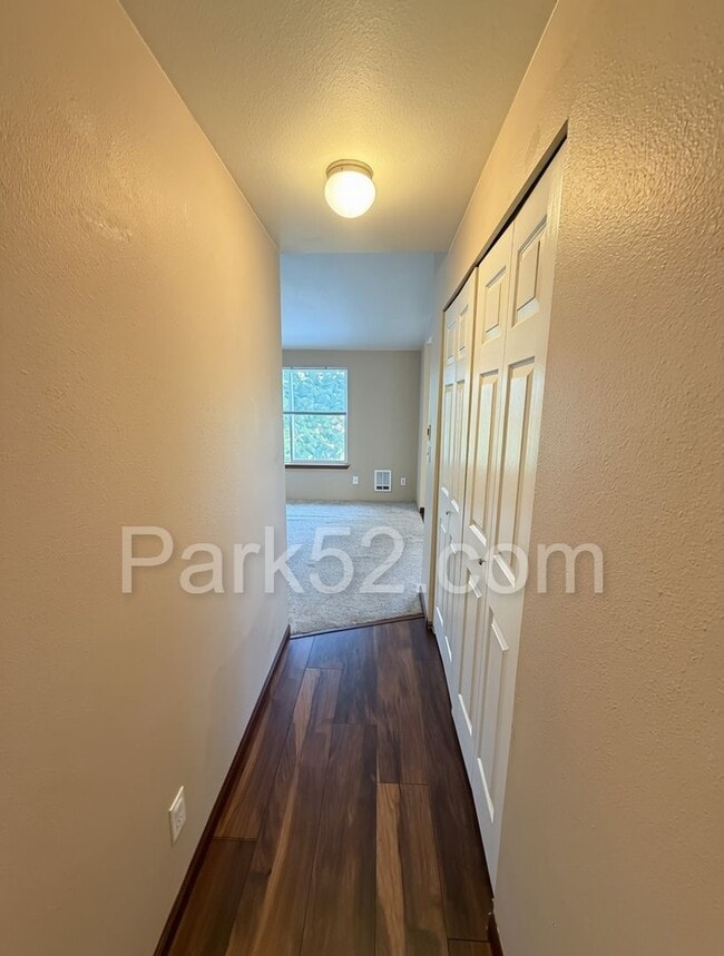 Building Photo - 17708 85th Ave Ct E
