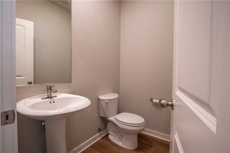 Building Photo - 1243 N Pink Ter