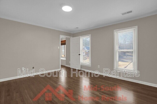 Building Photo - 2654 Fox Creek Dr