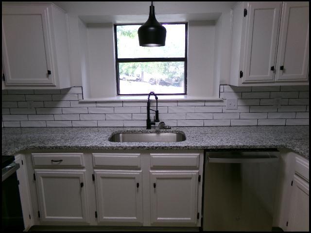 Building Photo - 7 Kings Pointe Cv