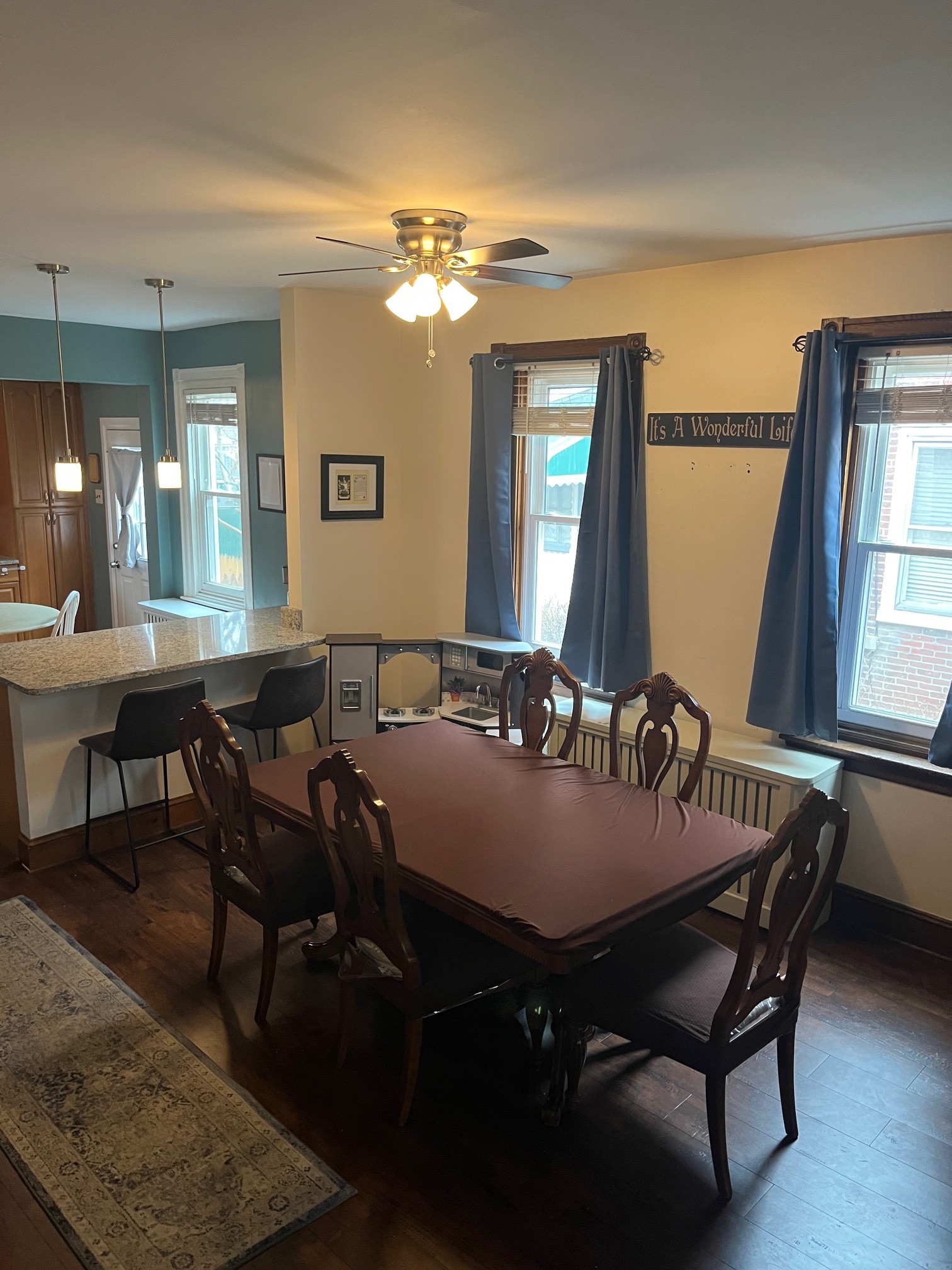 Building Photo - 511 Stanwood St