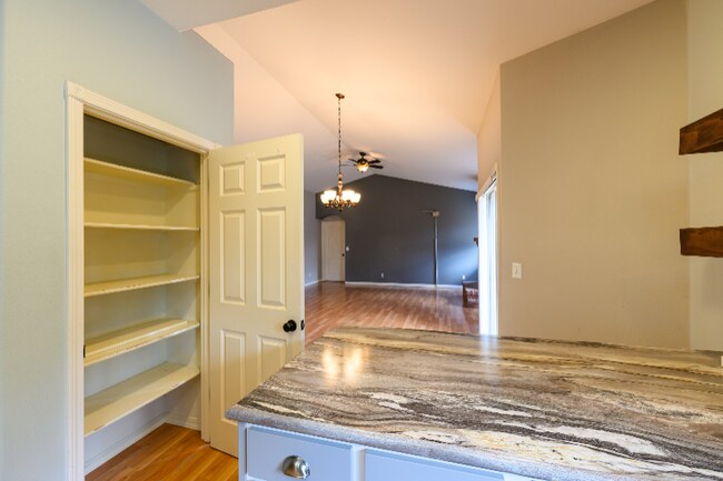 Building Photo - 4677 Calumet Way