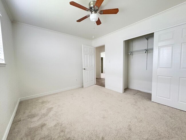 Building Photo - Charming 3 Bedroom Home in Galt