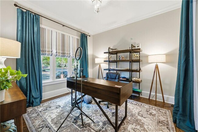 Building Photo - 1295 Cumberland Rd NE