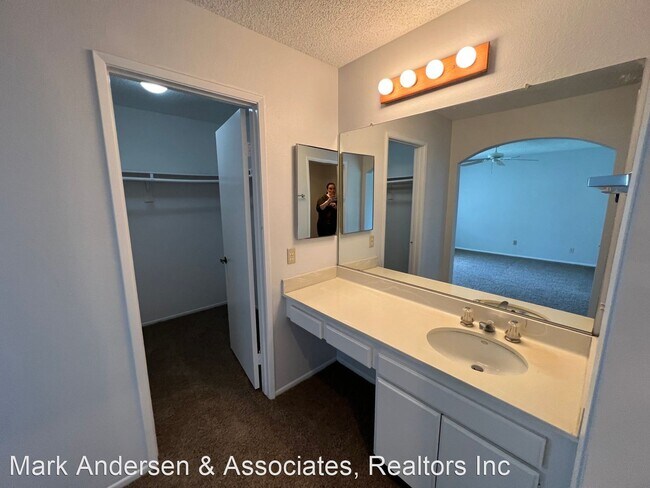 Building Photo - 3 br, 2.5 bath House - 1657 ASPEN VILLAGE WAY