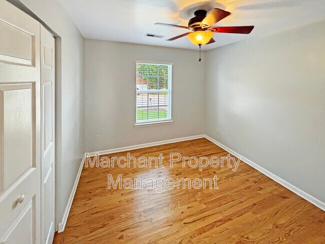 Building Photo - 503 Peach Grove Pl