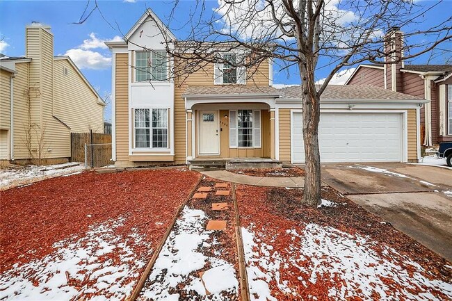 Primary Photo - 4 Bedroom House for RENT