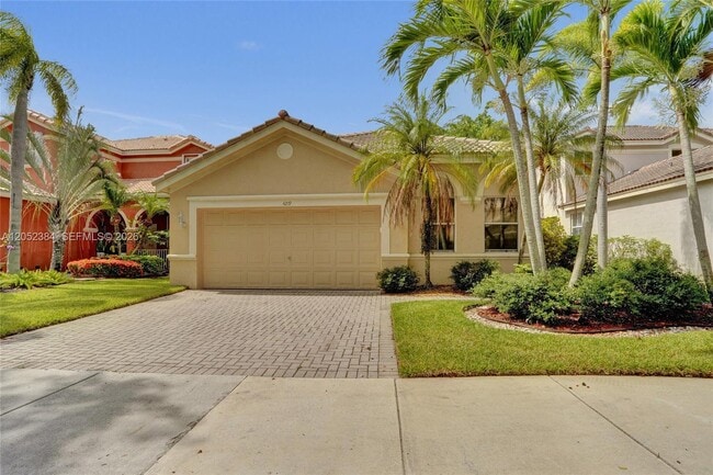 Building Photo - 4219 Sabal Ridge Cir
