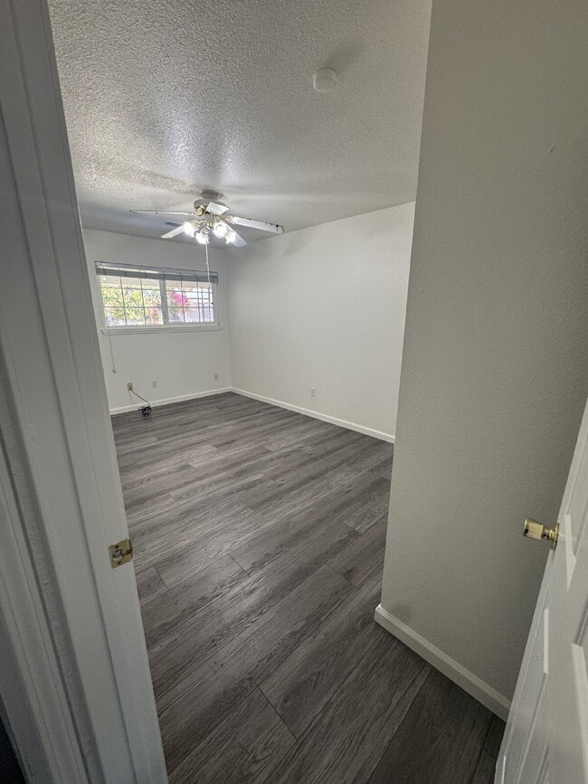 Building Photo - MOVE IN SPECIAL $500 off the rent for the ...