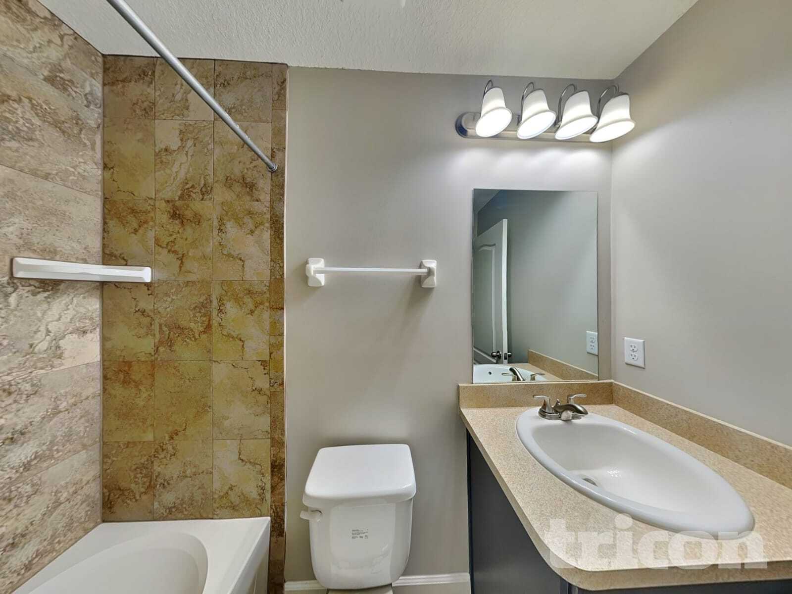 Building Photo - 45197 Weaver Cir