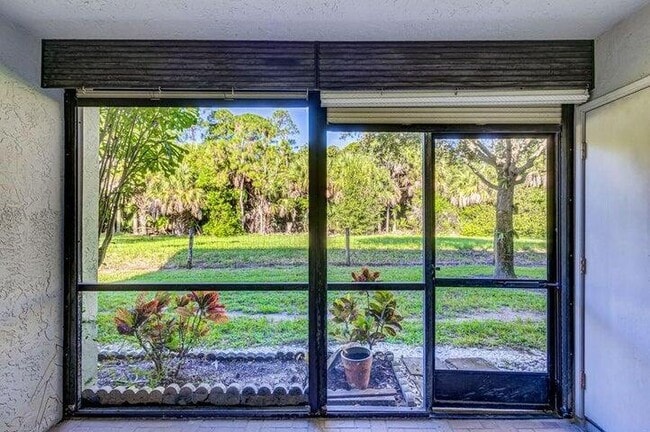 Building Photo - 1801 Sabal Ridge Ct