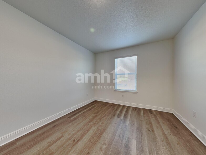 Building Photo - 6727 Atlantic Bch Ave