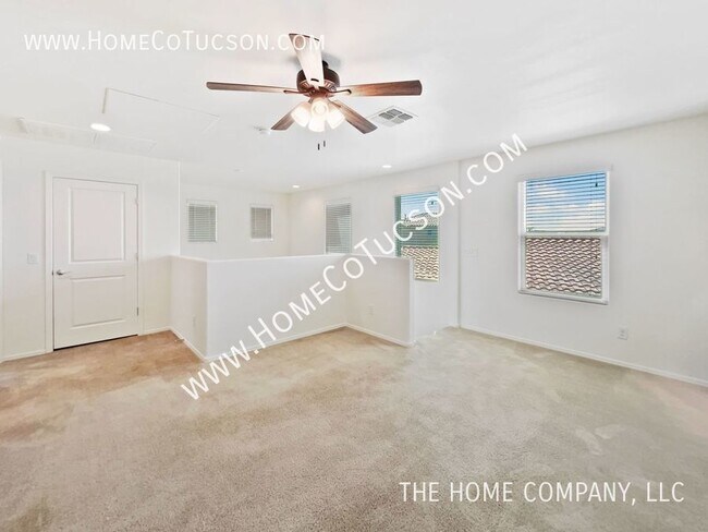Building Photo - 7540 S Circulo Rio Blanco
