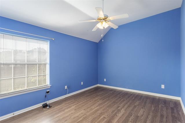 Building Photo - 7813 Roaring Ridge Dr