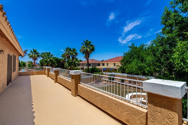 Building Photo - 13324 W Annika Dr