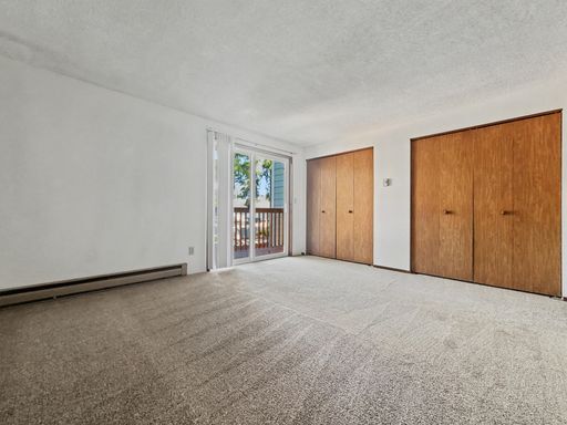 Building Photo - AVAILABLE FEBRUARY 1ST! Freshly Updated Kingsgate Home with Private Outdoor Space