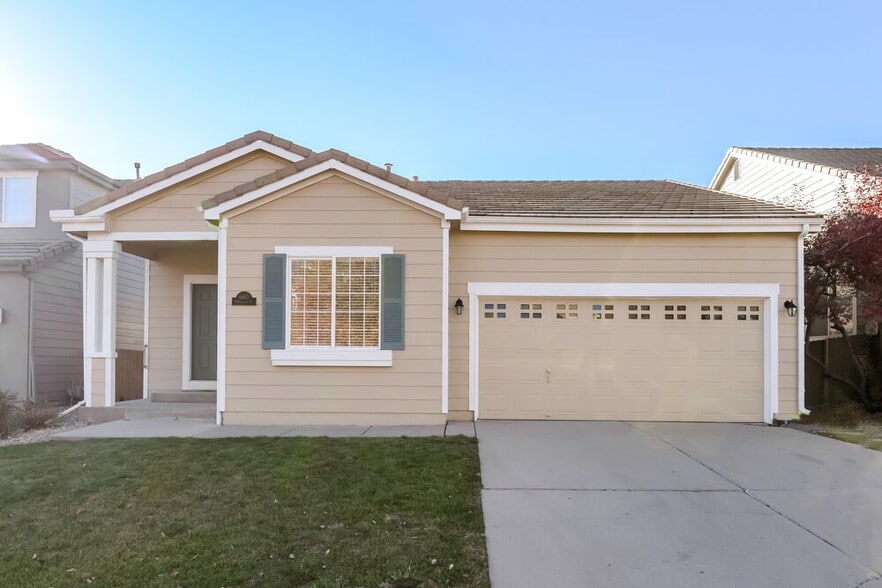 Primary Photo - 6802 W Remington Pl