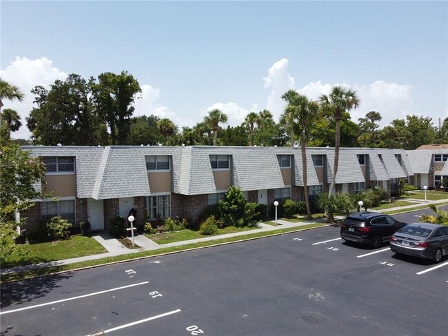 Building Photo - 1610 S Palmetto Ave