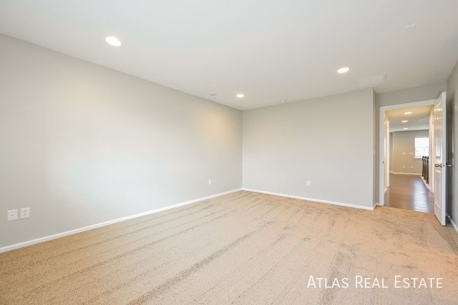 Building Photo - 7255 S Millbrook Ct