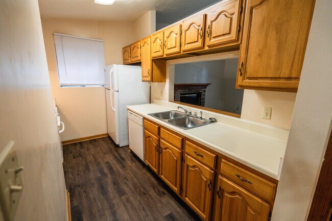 Building Photo - 1224 Brafforton Dr
