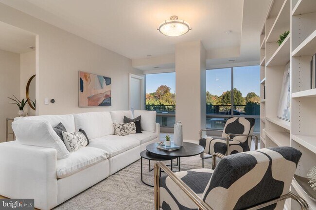 Building Photo - 2501 M St NW