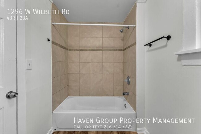 Building Photo - 1296 W Wilbeth Rd