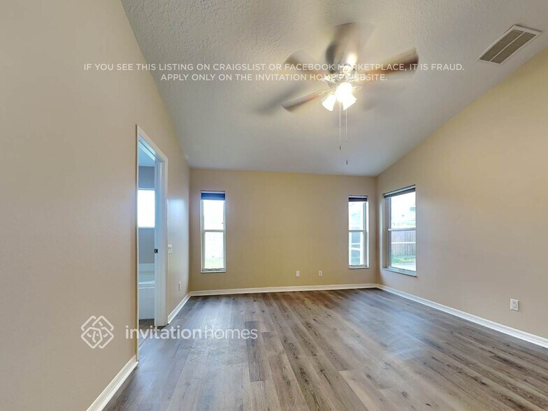 Building Photo - 29704 Bright Ray Pl