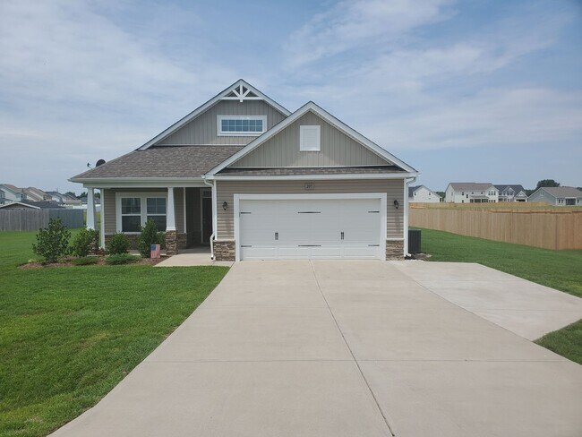 Building Photo - 205 Korbel Dr