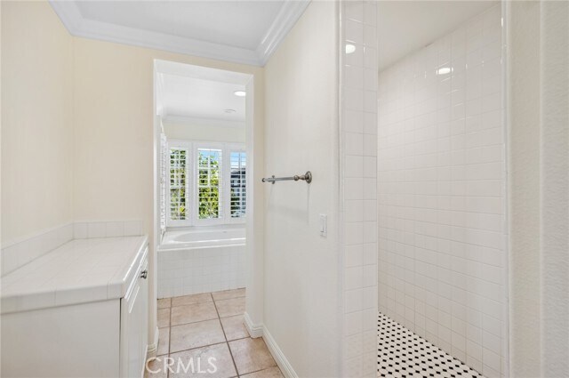 Building Photo - 2676 Bungalow Pl