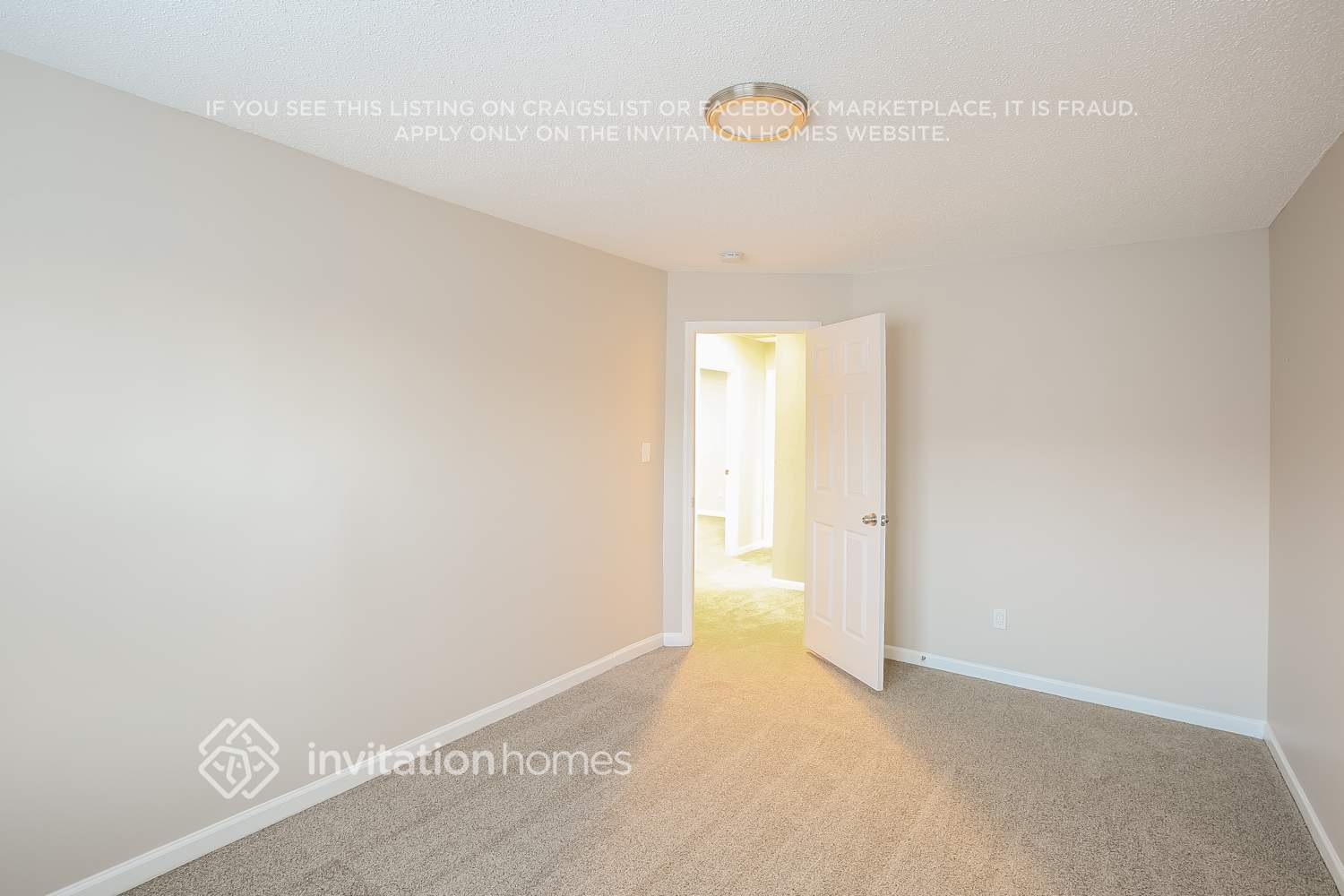 Building Photo - 9626 Green Apple Dr