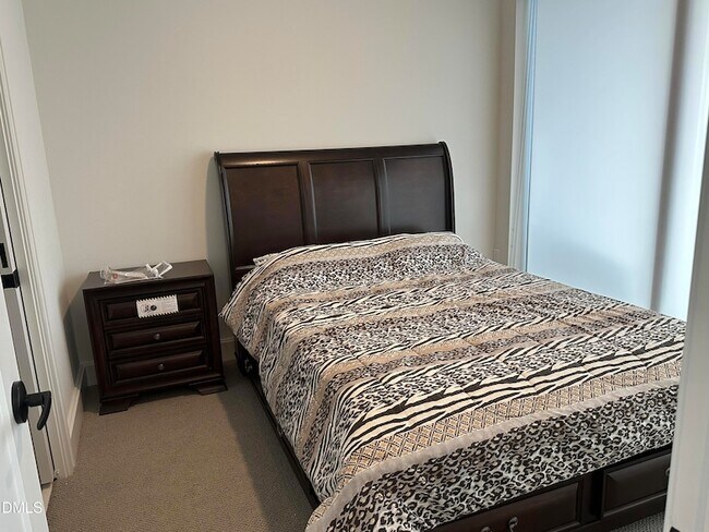 Building Photo - 115 Morris St