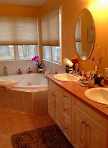 Building Photo - 157 Little Plains Rd