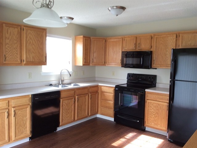 Building Photo - 10313 Cerulean Dr