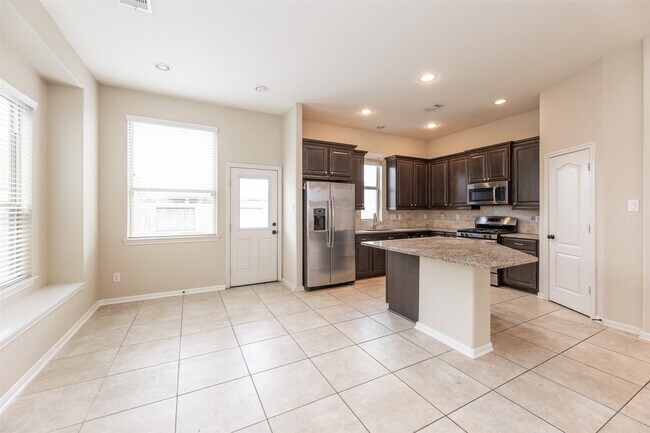 Building Photo - 24943 Blue Mountain Park Ln