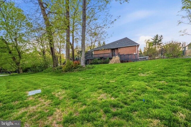 Building Photo - 9416 Holbrook Ln