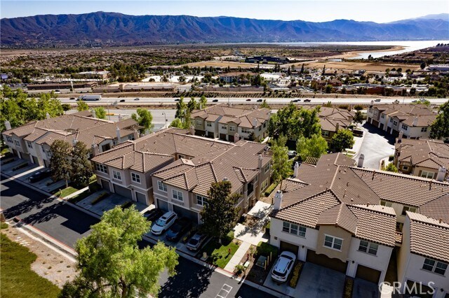 Building Photo - 15651 Vista Way