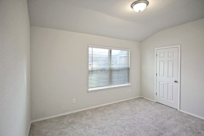 Building Photo - 1409 Coffee Tree Dr