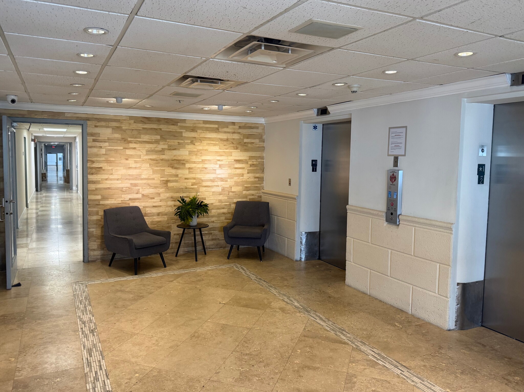 Lobby - 7545 E Treasure Dr