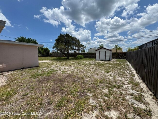 Building Photo - 507 Seacrest Ave