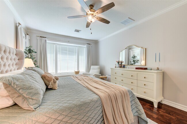 Building Photo - 12503 Whispering Sands Ct