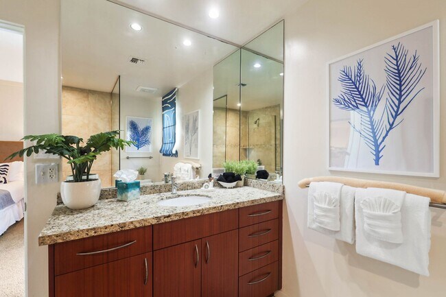 Building Photo - 500 Kapalua Dr
