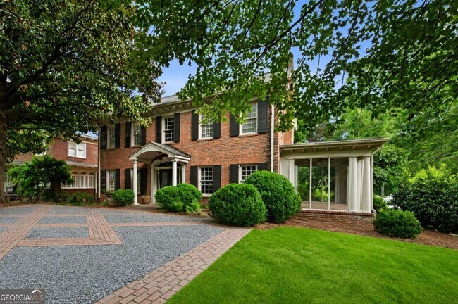 Building Photo - 1337 Briarcliff Rd NE