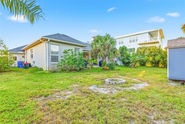 Building Photo - 7 Deerwood St