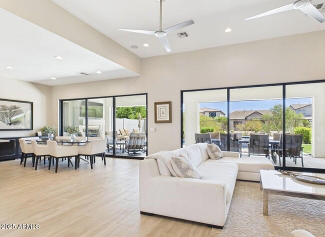 Building Photo - 4571 S Pinaleno Dr