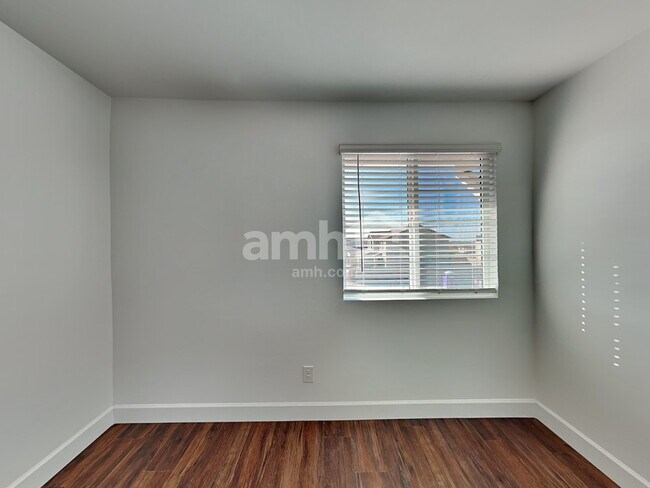 Building Photo - 9742 N Camino Benicardo