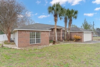 Building Photo - 312 Peggy Dr