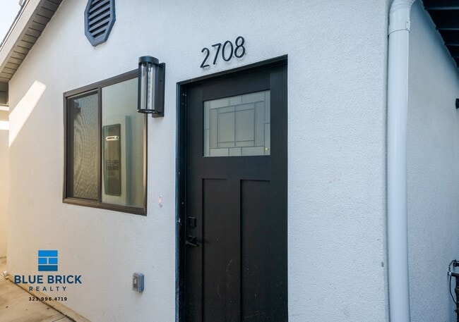 Building Photo - 2708 Cochran Ave